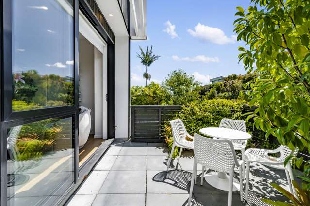 3/37 Glen Atkinson Street St Heliers_2