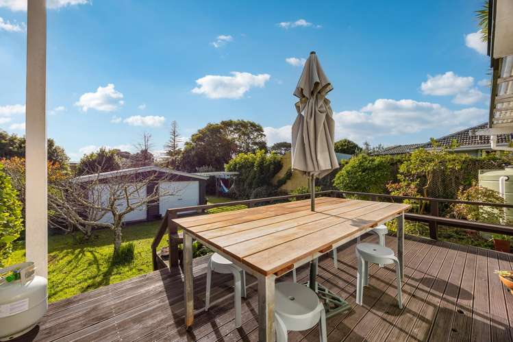 44 McIntyre Road Mangere Bridge_14