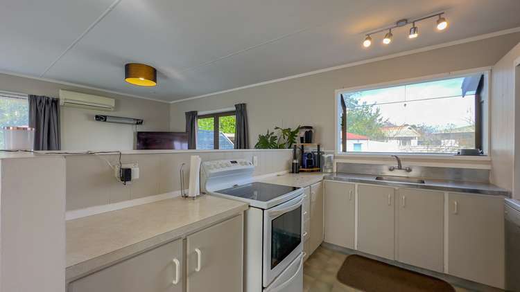 6 Walton Place Ngatea_3