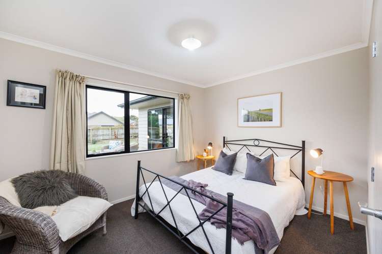 91 Fraser Drive Feilding_11