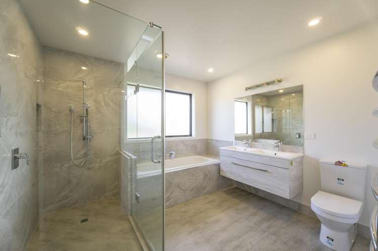 134 Te Manatu Drive Huntington_8