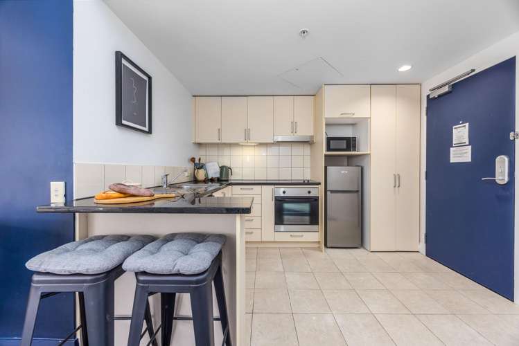 9-17 Byron Avenue Takapuna_10