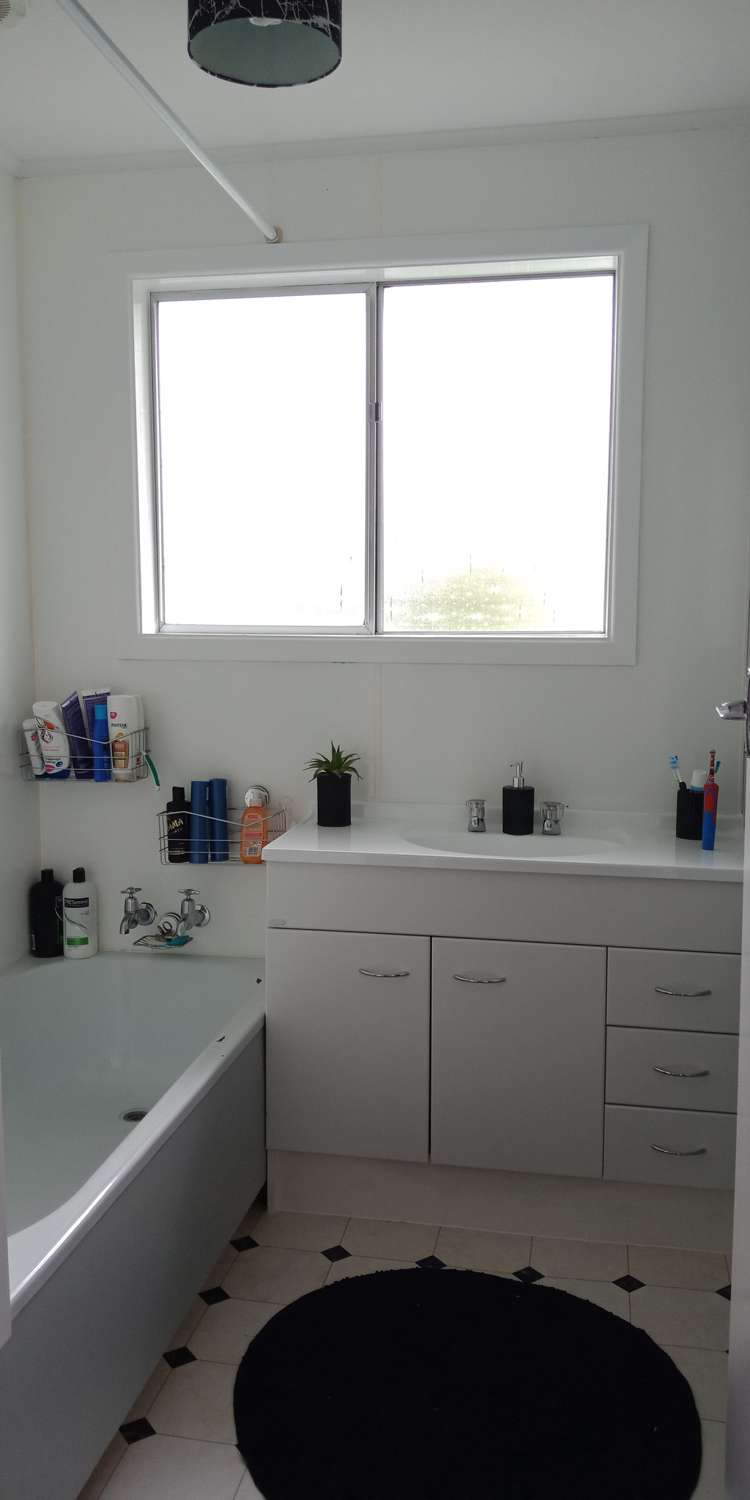 39 Daniell Street Featherston_13