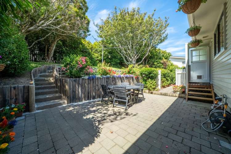 8 Makatote Grove Churton Park_22