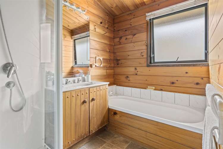 6 Bronzewing Terrace Unsworth Heights_15