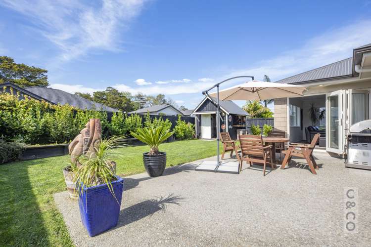 8 Larmer Drive Kumeu_16
