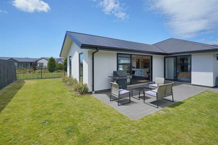 84 Glenturret Drive Casebrook_13