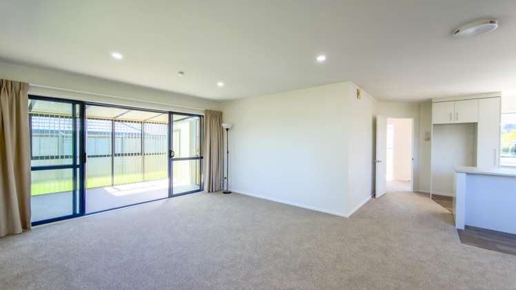 27 Rangiura Place_5