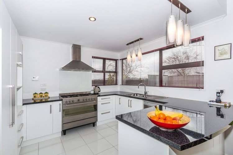 11 Longspur Avenue Wigram_6