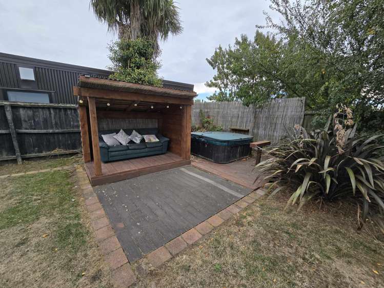 14 Joy Street Shirley_21