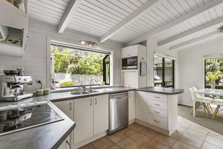 47 Beachlands Road Beachlands_25