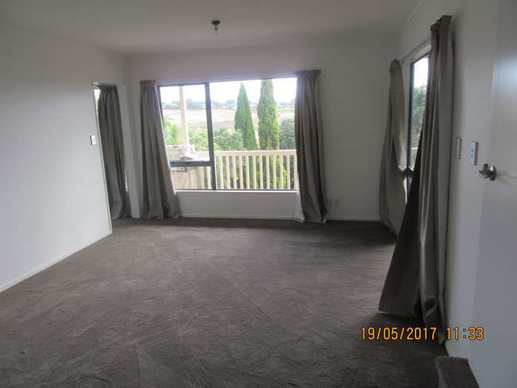 18 Tawhana Crescent Red Beach_6