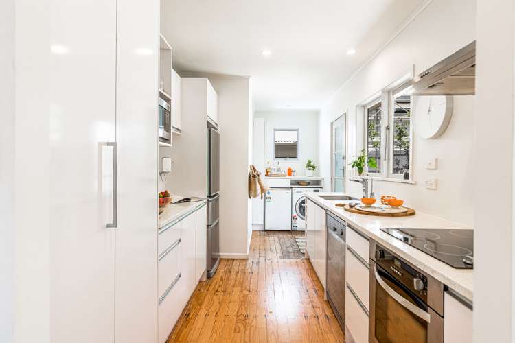 63 Stottholm Road Titirangi_8