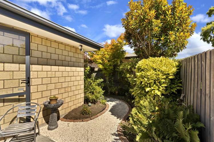 2A Ferndown Lane Bromley_3