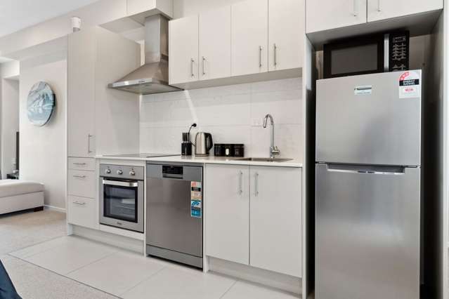 24/11 Ray Small Drive Papakura_4