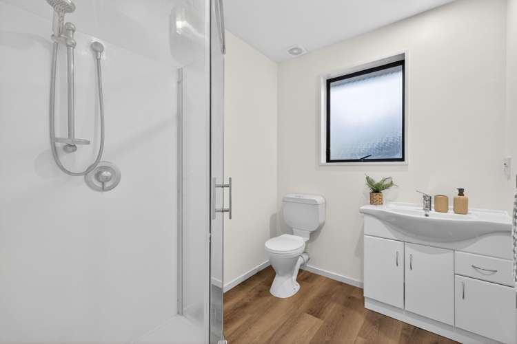 2/8 Fovant Street Russley_13