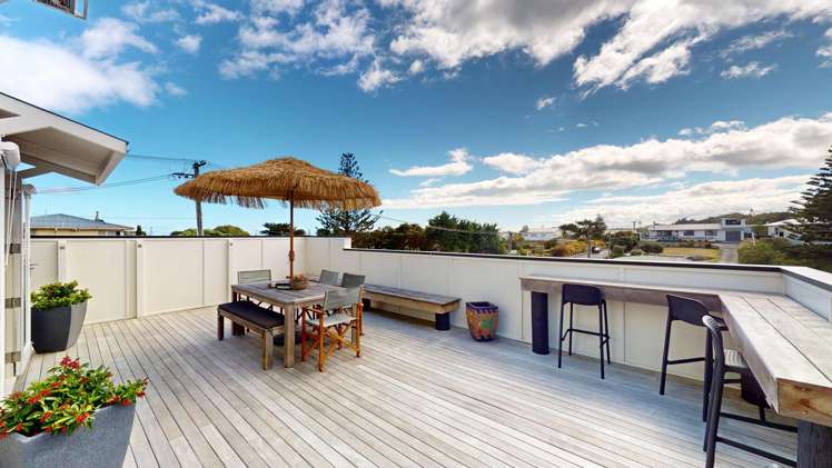 112 Kahukura Avenue Waitarere Beach_11