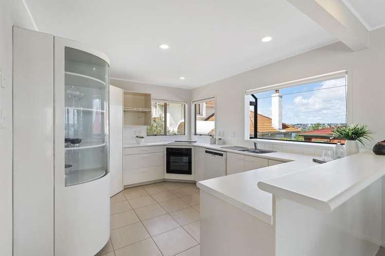 1/106 Stanley Point Road Devonport_4