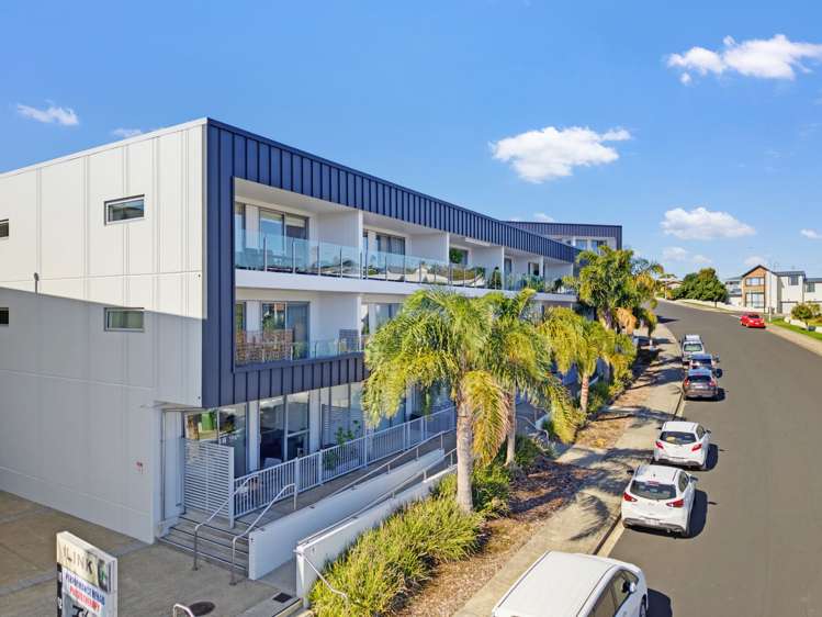 6/17 Link Crescent Stanmore Bay_17