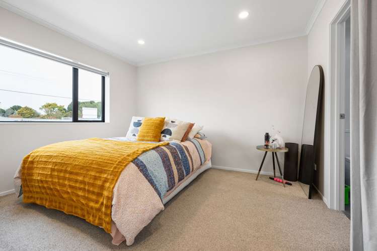 2/153 Gordonton Road Puketaha_10