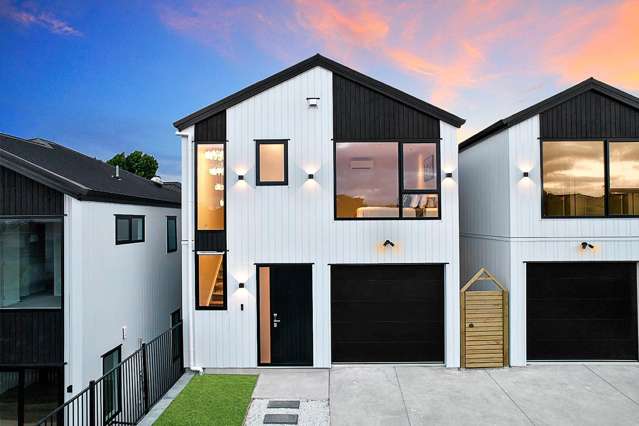 Brand New Standalone Family Home + Own Driveway