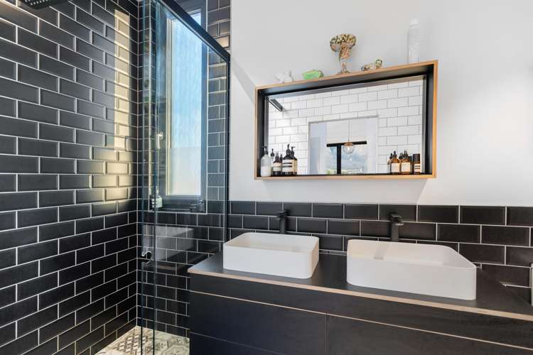 4 Soudley Court Jacks Point_18