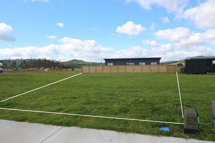 5 Riria Way Matarangi_1