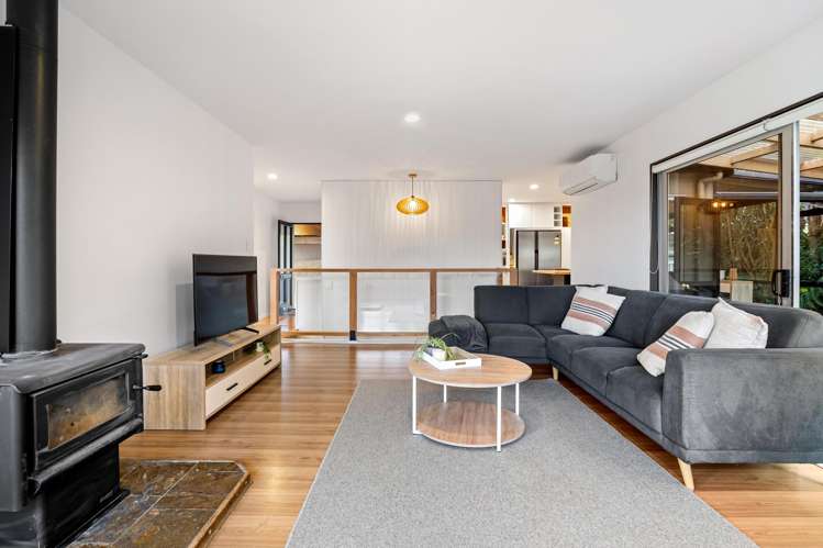 10B Barker Rise Northcross_9