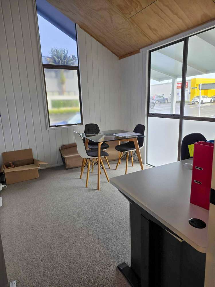 355 Devon Street East New Plymouth_4