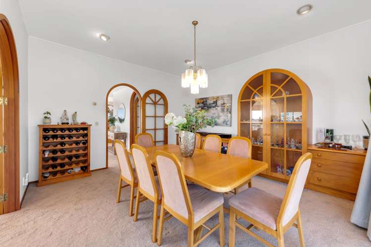 4 Dorrington Place Eastern Beach_10