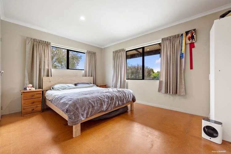 87 Pearson Road Kingseat_9