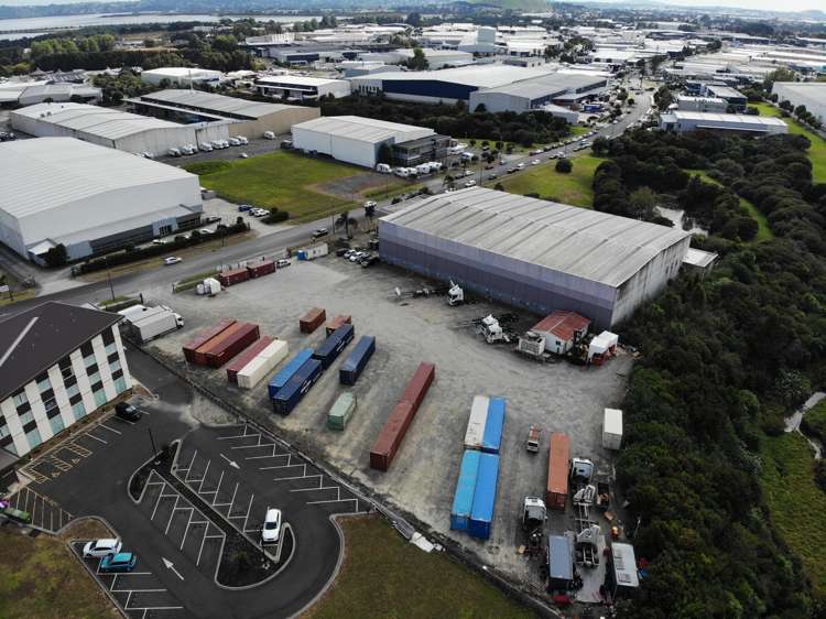 32 Pavilion Drive Mangere_1