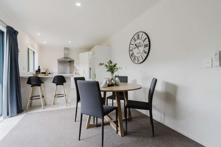 29 Somerton Drive Huntington_7