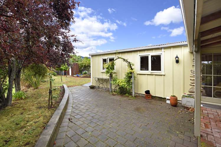 12 Ivy Crescent Richmond_14