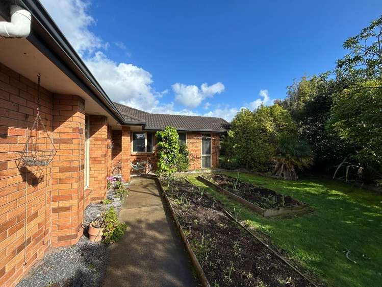 112 Longview Drive Papamoa_1