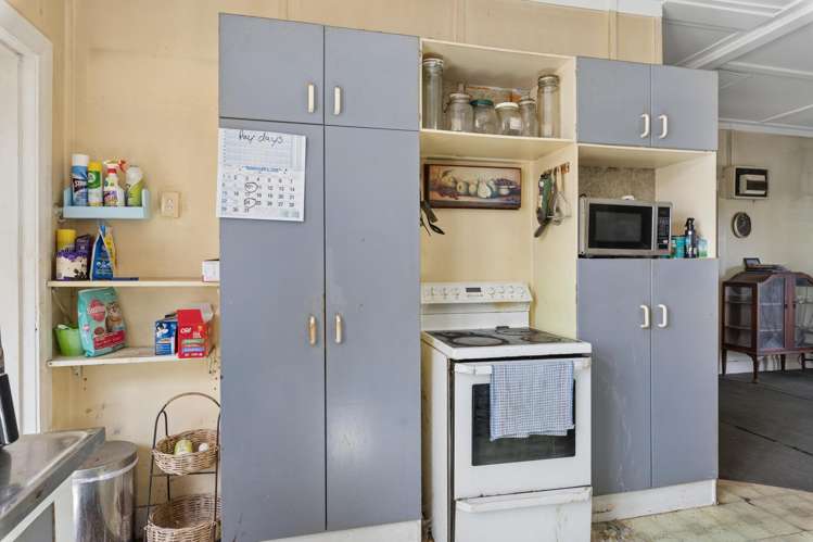 46 Renown Road Waikokowai_7