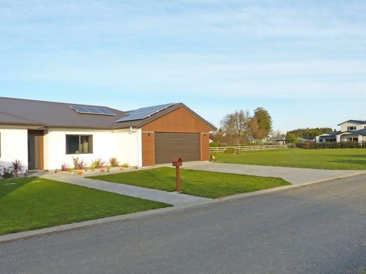 71 Mcelwee Street Jervoistown_17