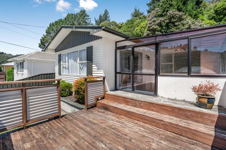 76 Hine Road Wainuiomata_17