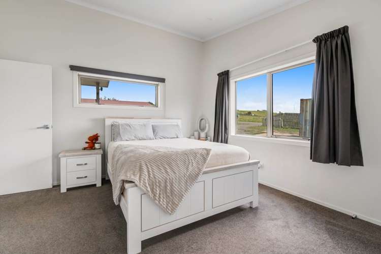 39 Inland Road Helensville_7