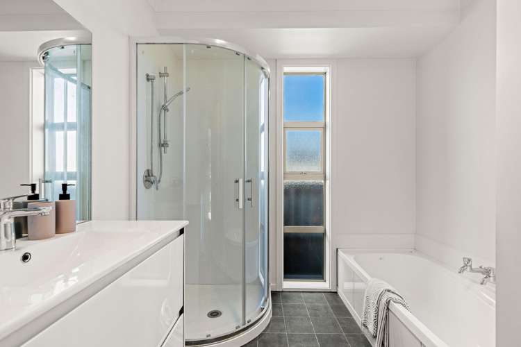 24 Wildberry Street Woolston_10