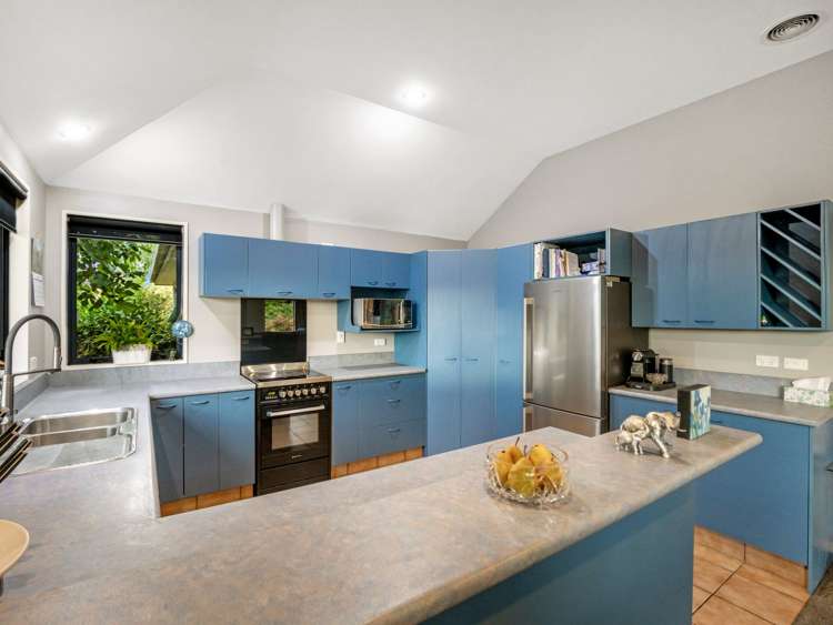 31 Kellaway Terrace Waikari_12