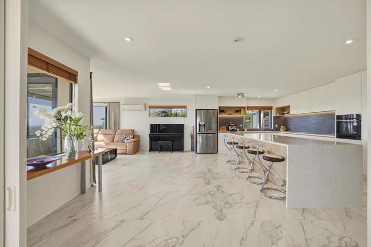 31 Highcrest Heights_5