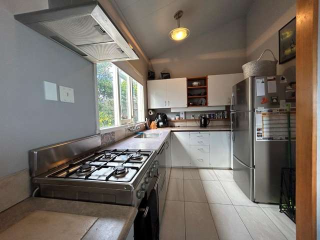 4a Denholm Road Hospital Hill_4