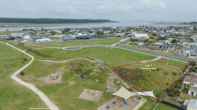 1 Kilmister Way Foxton Beach_1