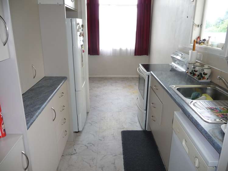 29 Griffiths Street Putaruru_10