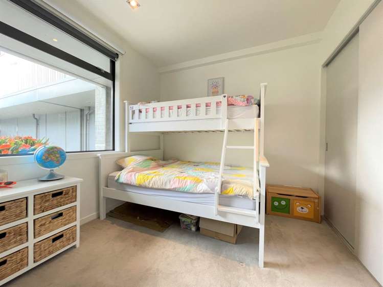 08/2g Bluegrey Avenue Stonefields_8