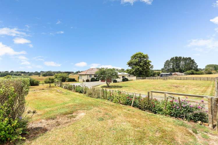 62 Fletcher Road Ngahinapouri_10