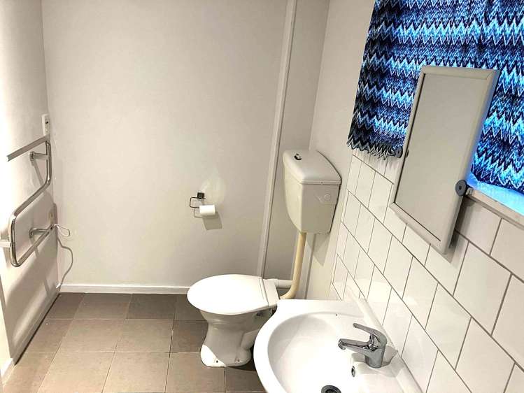 16a Collie Street Hillpark_11