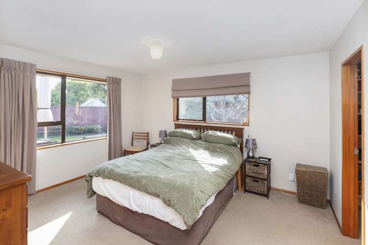 8 Orlando Crescent Waimairi Beach_13