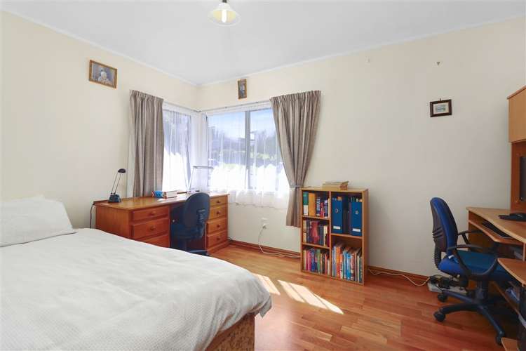 2 Tirohunga Drive Henderson_12
